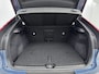 Volvo C40 Recharge Twin Intro Edition 78 kWh | PDC V+A en 360 Camera | Elektrische achterklep | AWD | Panoramadak | Alcantara Bekleding | Keyless | Extra getint glas |