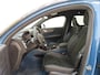 Volvo C40 Recharge Twin Intro Edition 78 kWh | PDC V+A en 360 Camera | Elektrische achterklep | AWD | Panoramadak | Alcantara Bekleding | Keyless | Extra getint glas |