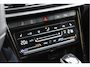 Volkswagen T-Roc 2.0 TSI 4Motion R Facelift Pano Navi Camera Keyless Beats 19 Inch