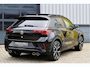 Volkswagen T-Roc 2.0 TSI 4Motion R Facelift Pano Navi Camera Keyless Beats 19 Inch