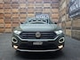 Volkswagen T-Roc 1.5 TSI Sport Navi VCP Clima Cruise Camera 19"LM Darkgreen Wrap 200PK!