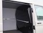 Volkswagen Transporter 2.0 TDI L1H1 150PK Automaat | Multifunctioneel Stuurwiel | Stoelverwarming | Elektrische Spiegels | Parkeersensoren Achter | Cruise Control | App-Connect | DAB+ | Airco |