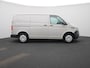 Volkswagen Transporter 2.0 TDI L1H1 150PK Automaat | Multifunctioneel Stuurwiel | Stoelverwarming | Elektrische Spiegels | Parkeersensoren Achter | Cruise Control | App-Connect | DAB+ | Airco |