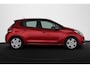 Peugeot 208 1.2 PureTech Signature Automaat Apple CarPlay Achteruitrijcamera Navigatie