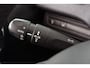 Peugeot 208 1.2 PureTech Signature Automaat Apple CarPlay Achteruitrijcamera Navigatie