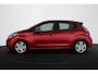 Peugeot 208 1.2 PureTech Signature Automaat Apple CarPlay Achteruitrijcamera Navigatie