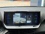 Peugeot 208 1.2 Turbo 130 PK Automaat GT Pack | Meest Complete Uitvoering | Alcantara Sportstoelen | Full LED Koplampen | Dode Hoek Detectie | Navigatie | Keyless Entry + Start | Camera | Panoramadak | Zwart dak | DAB Radio | 17" Lichtmetalen Velgen |