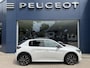 Peugeot 208 1.2 Turbo 130 PK Automaat GT Pack | Meest Complete Uitvoering | Alcantara Sportstoelen | Full LED Koplampen | Dode Hoek Detectie | Navigatie | Keyless Entry + Start | Camera | Panoramadak | Zwart dak | DAB Radio | 17" Lichtmetalen Velgen |