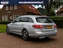 Mercedes-Benz C-klasse Estate 180 Business Solution Aut. | Orig. NL | 1e Eigenaar| Panorama | Trekhaak | Adap. Cruise | Matrix |