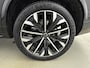 Volvo XC90 2.0 T8 Plug-in hybrid AWD Ultra Dark | Trekhaak | Luchtvering | Extra getint Glas | PDC V+A en 360 Camera | Panoramadak |