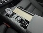 Volvo XC90 2.0 T8 Plug-in hybrid AWD Ultra Dark | Trekhaak | Luchtvering | Extra getint Glas | PDC V+A en 360 Camera | Panoramadak |