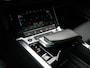 Audi Q8 e-tron 55 Quattro S Edition 114 kWh 408pk Dealer O.H. | Panodak | Luchtvering | Adaptive Cruise | Head Up | Bang & Olufsen | 360 Camera | Lederen Sportstoelen Verwarmd | Matrix LED | Keyless | Apple Carplay | Navigatie | DAB |