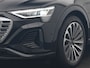 Audi Q8 e-tron 55 Quattro S Edition 114 kWh 408pk Dealer O.H. | Panodak | Luchtvering | Adaptive Cruise | Head Up | Bang & Olufsen | 360 Camera | Lederen Sportstoelen Verwarmd | Matrix LED | Keyless | Apple Carplay | Navigatie | DAB |