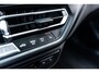 BMW 1-Serie 118i High Executive M sport / CARPLAY / MAXTON / SFEERVERLICHTING / STOELVERWARMING