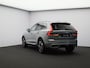 Volvo XC60 2.0 T6 Plug-in hybrid AWD Plus Dark / Pano. dak / Harman Kardon Audio / all season banden / Stoel- + stuurwielverwarming / Elektr. stoelverstelling / BLIS /