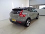 Volvo XC40 Recharge Ultimate 70 kWh | Trekhaak | Panoramadak | PDC V+A en 360 Camera | Stoel + Stuurverwarming | All Season Banden | Warmtepomp | Extra Getint Glas |