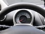 Peugeot 107 1.0-12V XS 4 SEIZOENEN BANDEN! AIRCO! C.V. AFSTANDSBEDIENING!
