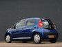 Peugeot 107 1.0-12V XS 4 SEIZOENEN BANDEN! AIRCO! C.V. AFSTANDSBEDIENING!
