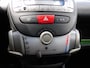 Peugeot 107 1.0-12V XS 4 SEIZOENEN BANDEN! AIRCO! C.V. AFSTANDSBEDIENING!