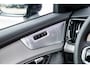 Volvo XC90 2.0 T8 Plug-in hybrid AWD Ultra Dark Executive | Luchtvering | Gelaagd Glas | Bowers & Wilkins | Massage & Ventilatie Stoelen | Panoramadak |