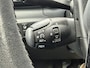 Citroën C3 1.2 Benzine 82 Pk Shine * Superluxe * Navigatie * Dab Radio * Climate & Cruise Control * Achteruitrij Parkeer Camera & Sensoren * Blauw met Zwart Dak * Vingerhoets; Vierde Generatie Eersteklas Service. Al meer dan 100 jaar een begrip in de Brabantse Kempen