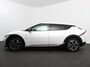 Kia EV6 Light Edition Automaat 58 kWh Navigatie Apple Carplay Android Auto Camera Parkeersensoren achter Cruise Control Climate Control Lichtmetalen Velgen
