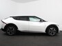 Kia EV6 Light Edition Automaat 58 kWh Navigatie Apple Carplay Android Auto Camera Parkeersensoren achter Cruise Control Climate Control Lichtmetalen Velgen