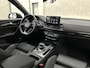 Audi Q5 50 TFSI e 300PK | Luchtvering | B&O Sound | Leder | Carbon | Sportstoelen | Carplay | 11-2022 | Zwarte Hemel | Standkachel | Stoelverwarming | 3-Zone Clima | Black-Optic | Zonwering | Virtual Cockpit | LED | Autom. Achterklep | Bovag Garantie |