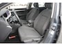 Volkswagen Golf Variant 1.0 eTSI 110pk DSG Life | Trekhaak | Navigatie | App Connect | Achteruitrijcamera