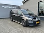 Mercedes-Benz V-klasse 220d Lang Dubbel Cabine | Adaptive Cruise | Lederen Bekleding | Elektrische Schuifdeuren | Elektrisch Bedienbare Achterklep | Leder Interieur | LMV 19 " | Apple Carplay | Navigatie | Camera | Climate Control | Stoelverwarming |