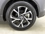 Toyota C-HR / C-HR+ 1.8 Hybrid Style | Dodehoek detectie | Lederen bekleding | Stoel+stuurverwarming | Parkeersensoren voor+achter met assistent | Navigatie | Cruise control Adaptive |