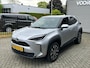 Toyota Yaris Cross 1.5 Hybrid Dynamic | Adaptive Cruise | Parkeersensoren | Stoel & Stuurverwarming | Apple Carplay | Camera | LMV 17" | Draadloze Telefoonlader |