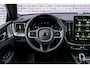 Volvo XC60 2.0 T8 Plug-in hybrid AWD Ultra Dark Executive Edition | Luchtvering | 22" | Gelamineerd Glas | Bowers & Wilkins | Stoelmassage & Ventilatie |