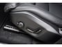 Volvo XC60 2.0 T8 Plug-in hybrid AWD Ultra Dark Executive Edition | Luchtvering | 22" | Gelamineerd Glas | Bowers & Wilkins | Stoelmassage & Ventilatie |