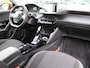 Peugeot e-2008 EV Active Pack 50 kWh | Navi / Camera / Airco