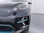 Kia Niro EV e-Niro 64kWh ExecutiveLine (SOH 100%) - Lederen bekleding - Stoel- en stuurverwarming - Navigatie - Camera - JBL - 12 maanden garantie