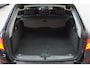 BMW 5-Serie Touring 528i High Executive 260 PK! STANDKACHEL STOELKOELING HEAD UP SUPER NETJES! etc.