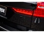 Volvo V60 2.0 T6 Plug-in hybrid AWD Ultra Dark | Trekhaak | 20" | Heico Body Kit | Black Pack | Schuif-/kanteldak | Head Up Display | Donker Glas | Sportstoelen | Power Seats | Harman Kardon |