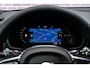 Volvo V60 2.0 T6 Plug-in hybrid AWD Ultra Dark | Schuif-/kanteldak | Head Up Display | Donker Glas | Sportstoelen | Power Seats | Harman Kardon |
