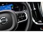 Volvo V60 2.0 T6 Plug-in hybrid AWD Ultra Dark | Schuif-/kanteldak | Head Up Display | Donker Glas | Sportstoelen | Power Seats | Harman Kardon |