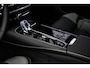 Volvo V60 2.0 T6 Plug-in hybrid AWD Ultra Dark | Schuif-/kanteldak | Head Up Display | Donker Glas | Sportstoelen | Power Seats | Harman Kardon |
