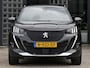 Peugeot e-2008 EV 50 kWh GT PACK/ PANORAMADAK/ ADAPTIVE CRUISE/ BLIND SPOT/ SOH 93%