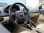 Audi A3 Sportback 1.4 TFSI Attraction Pro Line Business Automaat | Park sens | Clima | Leder | Panodak