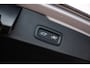 Volvo V60 2.0 T6 Plug-in hybrid AWD Ultra Dark | 20" | Heico Body Kit | Black Pack | Panoramadak | Head Up Display | Donker Glas | Sportstoelen | Power Seats | Harman Kardon |