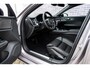 Volvo V60 2.0 T6 Plug-in hybrid AWD Ultra Dark | Panoramadak | Head Up Display | Donker Glas | Sportstoelen | Power Seats | Harman Kardon |
