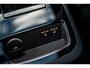 Volvo V60 2.0 T6 Plug-in hybrid AWD Ultra Dark | 20" | Heico Body Kit | Black Pack | Panoramadak | Head Up Display | Donker Glas | Sportstoelen | Power Seats | Harman Kardon |