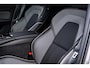 Volvo V60 2.0 T6 Plug-in hybrid AWD Ultra Dark | 20" | Heico Body Kit | Black Pack | Panoramadak | Head Up Display | Donker Glas | Sportstoelen | Power Seats | Harman Kardon |