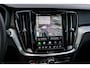 Volvo V60 2.0 T6 Plug-in hybrid AWD Ultra Dark | 20" | Heico Body Kit | Black Pack | Panoramadak | Head Up Display | Donker Glas | Sportstoelen | Power Seats | Harman Kardon |