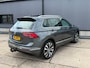 Volkswagen Tiguan 1.4 TSI ACT Highline LED / LEER/ PANO / TREKHAAK volle auto