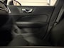 Volvo V60 B4 Aut. Business Edition | Trekhaak | Pine Grey! | Adaptieve Cruise Control | Stoel en Stuurwielverwarming | Parkeercamera | Pilot Assist | BLIS Dode Hoek Detectie | Lederen bekleding | Zitting verlenging voorstoelen | 17 Inch | Keyless Drive | Privacy Glass | 4-Voudig verstelbare lendesteun elektrisch | Parkeersensoren voor+achter | Elektrisch bedienbare achterklep | Draadloos telefoon opladen | DAB Radio | Apple Carplay/Android Auto | Climate Control L+R | Volvo On Call met mobiele App functie | Pine Grey Metallic |